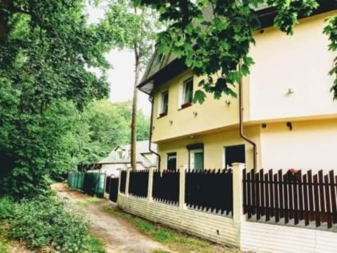 Villa Sorento Миелно Екстериор снимка